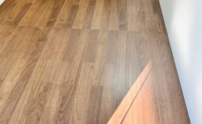 千葉県船橋市のお客様からWOODTEC防音フロア20ケースを買取させていただきました