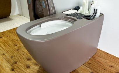 東京都練馬区のお客様からLIXIL　サティスG　タンクレストイレを買取させていただきました