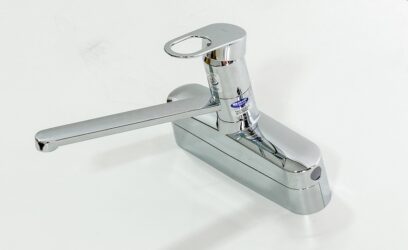 東京都江戸川区のお客様からTOTO　キッチン用水栓　TKGG33E1の買取をさせていただきました。