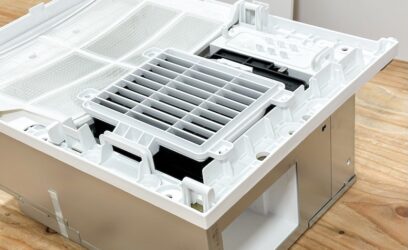 埼玉県川口市のお客様からTOTO　浴室乾燥暖房機を買取させていただきました。