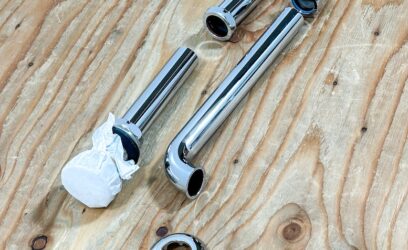 東京都新宿区のお客様からTOTO 排水金具を10セット買取させていただきました。